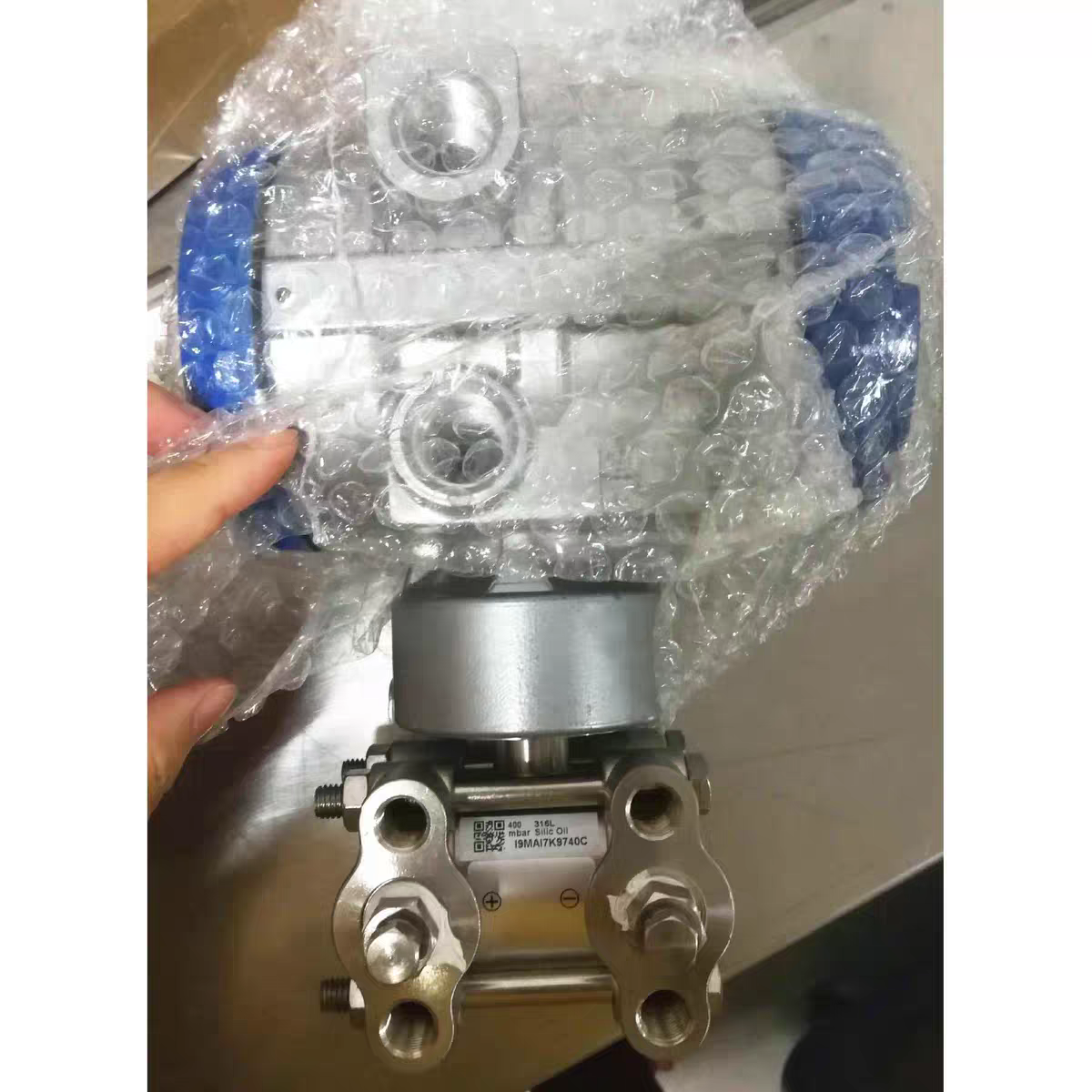 Các trường hợp mới nhất của công ty về Sản phẩm Máy phát đa thông số có chứng nhận CE không?
